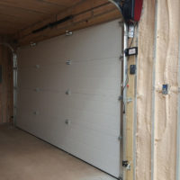 14 ft Insulated Overhead Door in 20 HC Interior